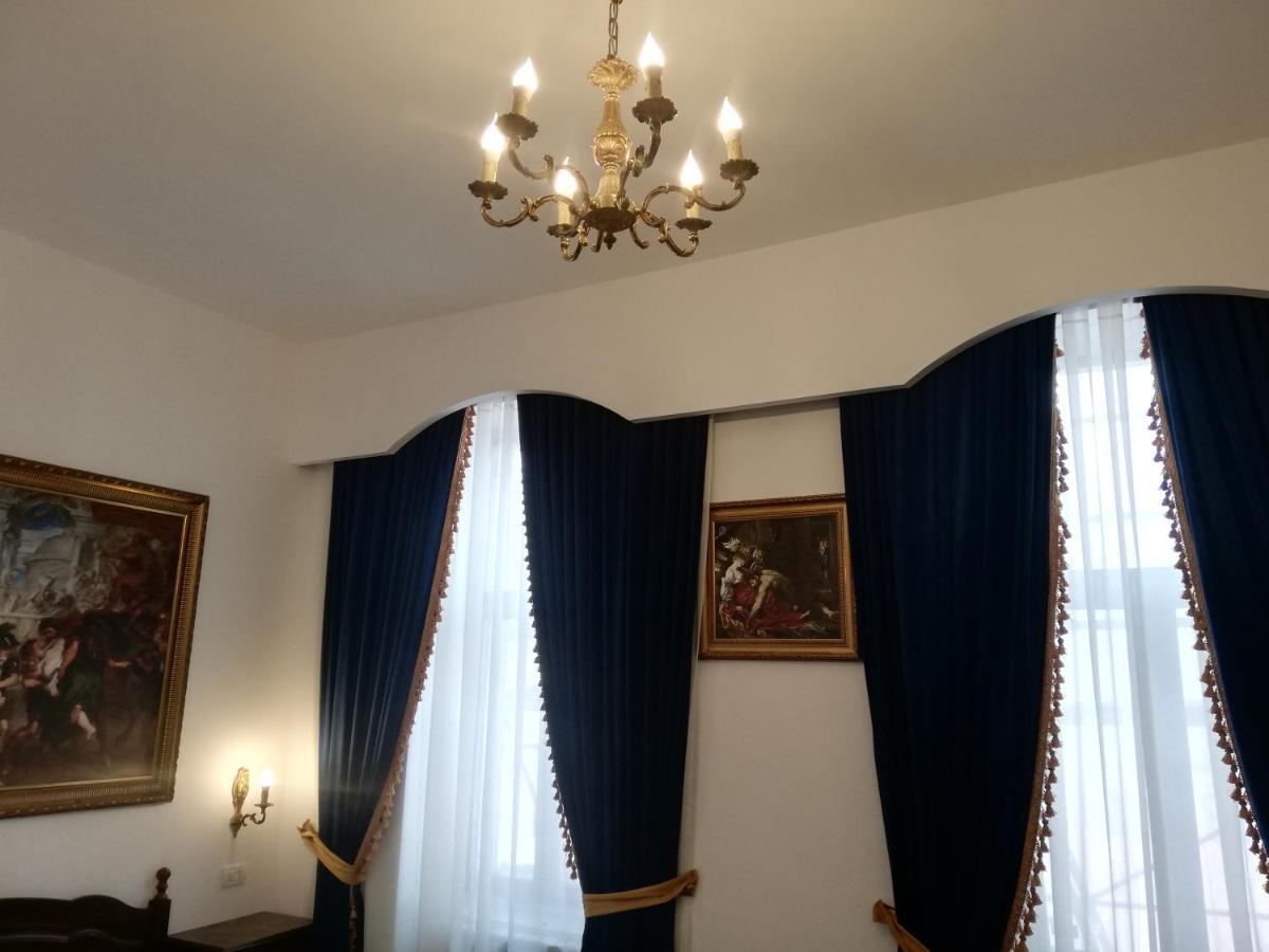 Weiss Little Palace Brașov Exterior foto